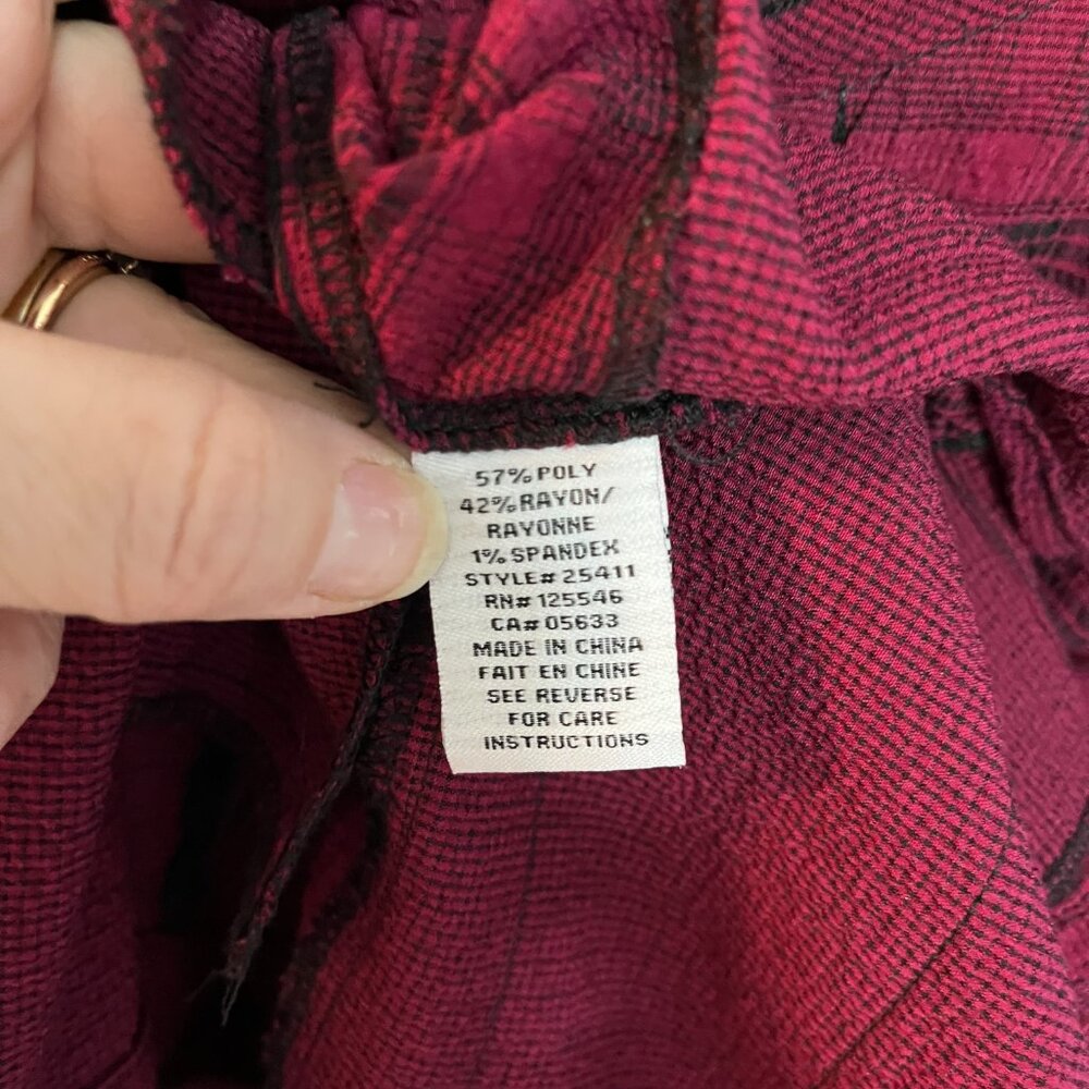 Habitat Sz M Cranberry Crinkle Texture Tunic Button Down Blouse Loose Fit Pocket - Picture 9 of 9